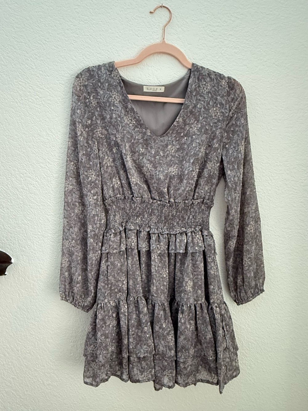 ILLA ILLA Gray Floral Smocked Midi Dress